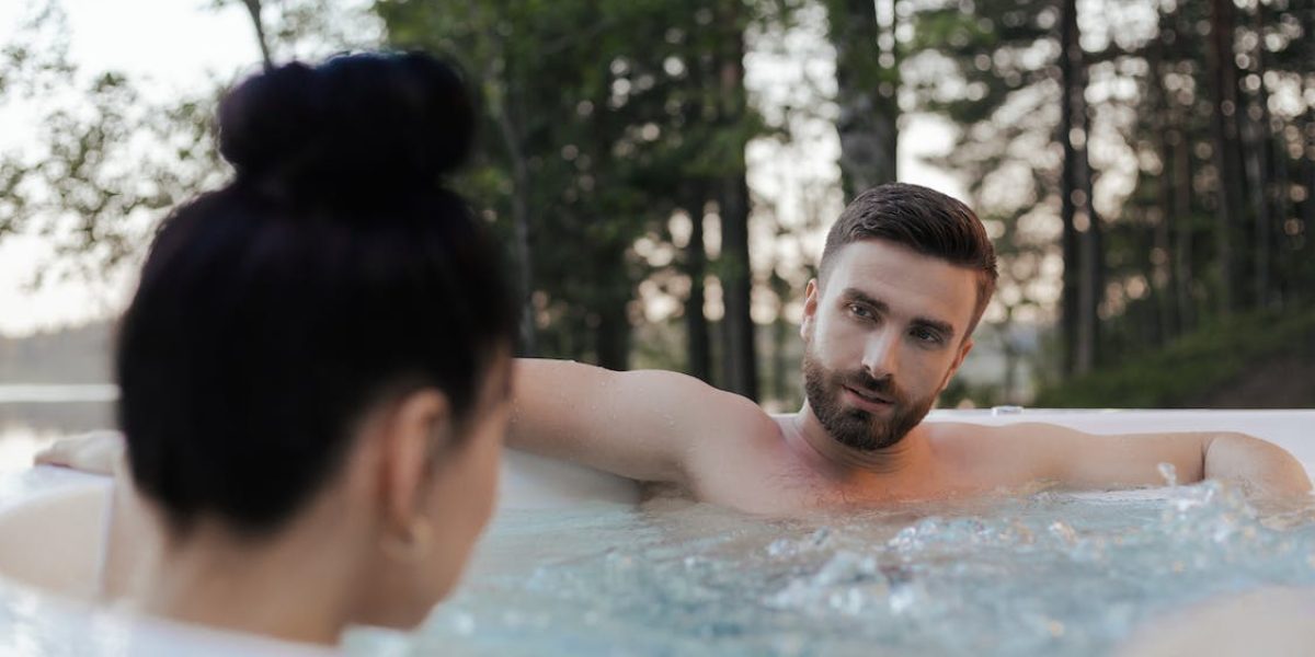 couple in Omaha hot tub